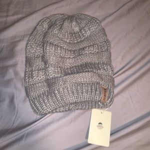 gray beanie